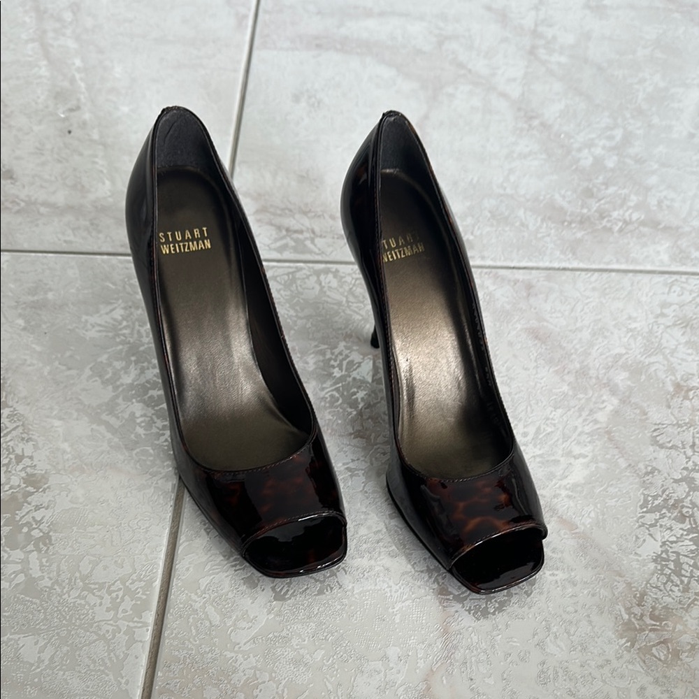 VINTAGE Stuart Weitzman Tortoise Patent Leather Open Toe Pumps